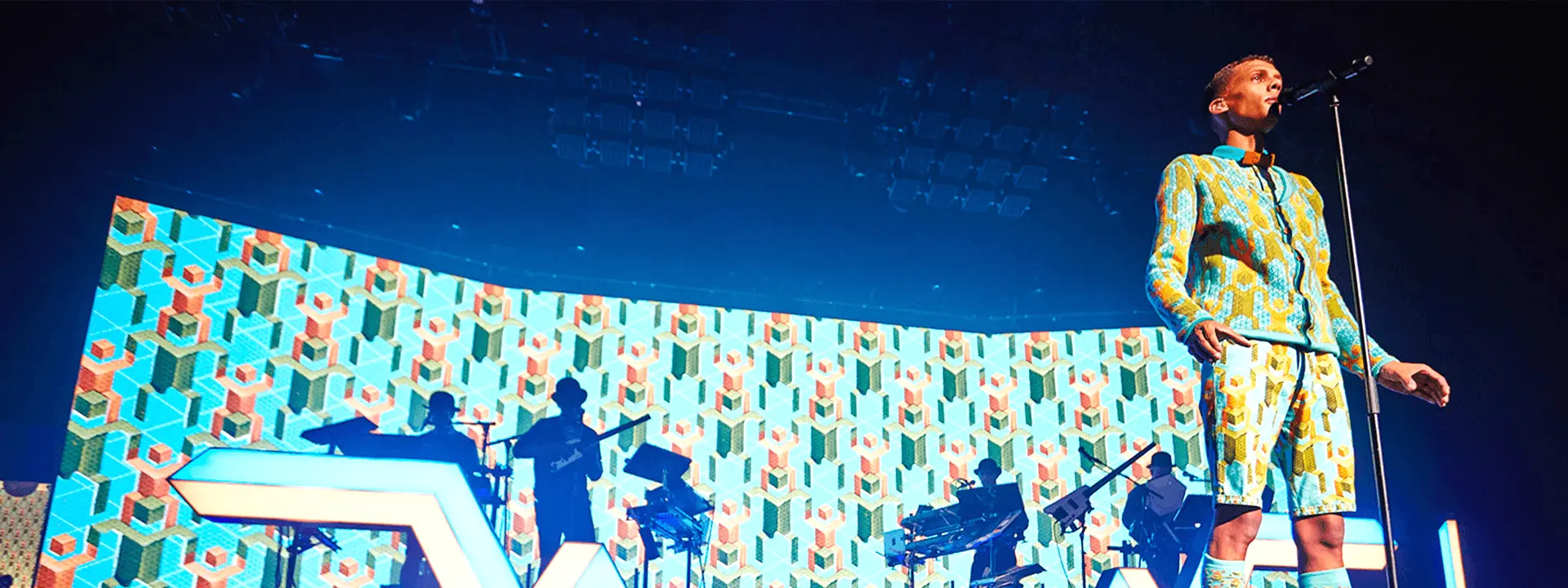 Stromae – Racine carrée Tour
