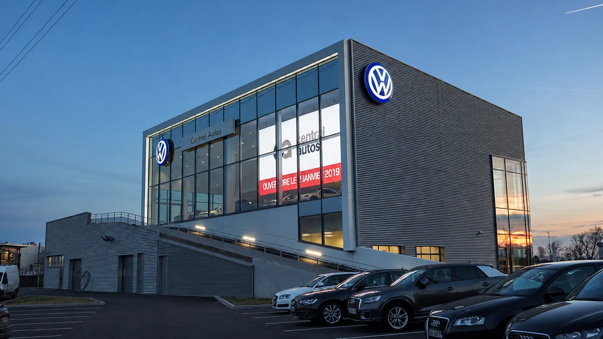 Central Autos