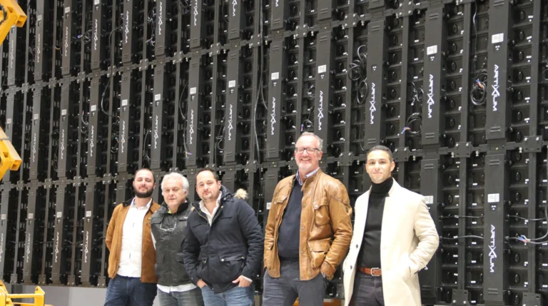 Écran LED concessionnaire – écran LED de 50 m² dans la concession Central Autos