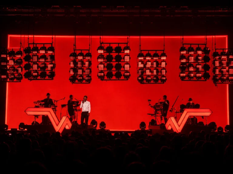 LED screen tour Stromae – stage of the Racine Carrée tour