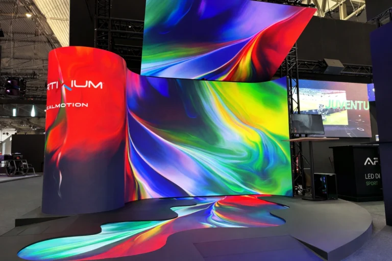 Studio de production virtuelle en écrans LED sur le stand Artixium de l’ISE 2026