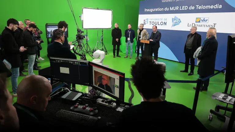 LED screen Telomedia – Beryl XR LED wall at the Telomedia platform, University of Toulon